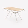 Quechua TABLE DE CAMPING COMPACTE 4/6 PERSONNES - PLATEAU BOIS - POCHE DE RANGEMENT 2 Quechua TABLE DE CAMPING COMPACTE 4/6 PERSONNES - PLATEAU BOIS - POCHE DE RANGEMENT -Camping En Plein Air Soldes table de camping compacte 46 personnes plateau bois poche de rangement