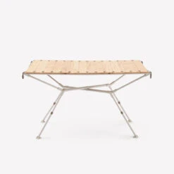 Quechua TABLE DE CAMPING COMPACTE 4/6 PERSONNES - PLATEAU BOIS - POCHE DE RANGEMENT 21 Quechua TABLE DE CAMPING COMPACTE 4/6 PERSONNES - PLATEAU BOIS - POCHE DE RANGEMENT -Camping En Plein Air Soldes table de camping compacte 46 personnes plateau bois poche de rangement 9
