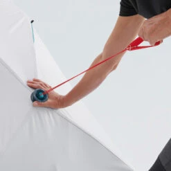 Quechua Tente De Camping - 2 SECONDS EASY - 2 Places - Fresh & Black -Camping En Plein Air Soldes tente de camping 2 seconds easy 2 places fresh and black 3